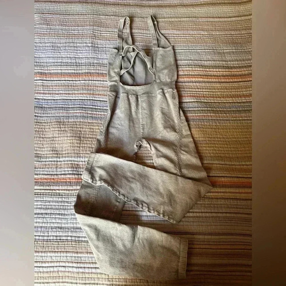 Free People Movement Good Karma Onesie in Ice Grey Size XS/S - Picture 5 of 7